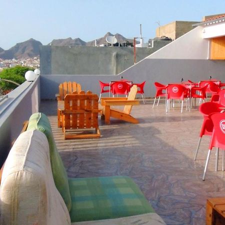 Mix 2 Hostel Mindelo Exterior photo